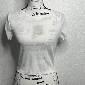 80- Divided by H&M NWOT White Short Sleeve Crop with Wavy Hem Top Size M
